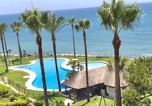 Mi Capricho 4A-Beachfront :Apartment with sea view
