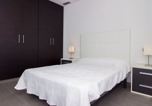 Modern ground floor apartment with 80m² terrace + parking at La Mata beach