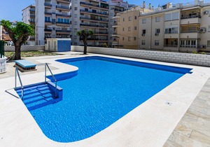 Nerja centre - 3 bedrooms - Wifi - parking - air con - Torrecilla beach 250 mtr