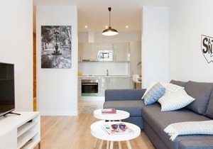 Paseo de Gracia 4-bed 4-bath apartment