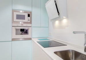 Paseo del Prado - One Bedroom Apartment, Sleeps 2