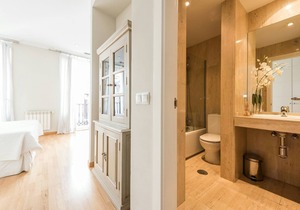 Prado Museum Apartment