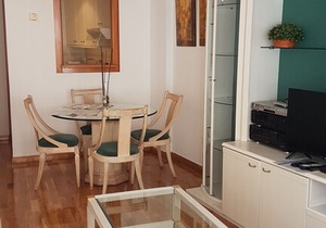 PRADO MUSEUM CHIC (70m2, AC, WIFI, EasyCheckin, Garage)