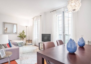 RETIRO VI - Two Bedroom Apartment, Sleeps 4