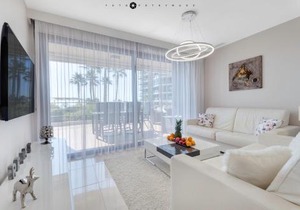 SEA SENSES SKYLINE Torrevieja