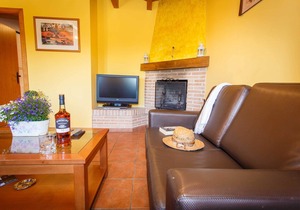 Self catering El Bulín de Paredes for 4 people