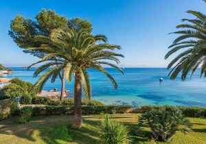 Sun Of Alcanada - Two Bedroom Apartment, Sleeps 3