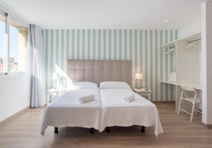 Urbe10 Atarazanas Premium Loft 4