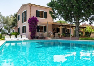 Villa Alzina