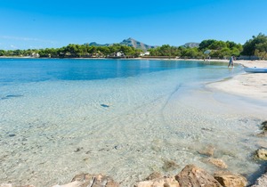 VILLA MANRESA - Chalet with sea views in Alcúdia - Manresa. Free WiFi.