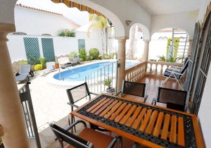 Villa Rustical Mont Roig by Interhome