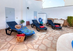 Villa Rustical Mont Roig by Interhome
