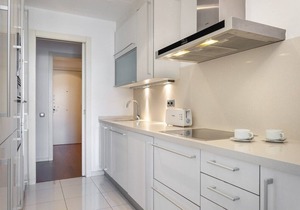 Wonderful 2-bd apart with balcony. Plaza Cataluña