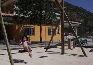 Wooden cabins and bungalows La Falaguera for 4 people