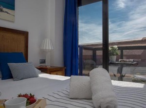 Singularstays | Penya-roja