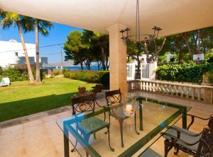 Villa Manresa | Marina Manresa