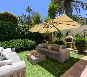 Cozy Garden Bbq 