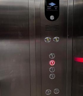Tabuk Apartment | شقة بغرفة نوم سرير ماستر و صالة و مطبخ و دورة مياه-رمز مرور ذاتي- قرب المطار