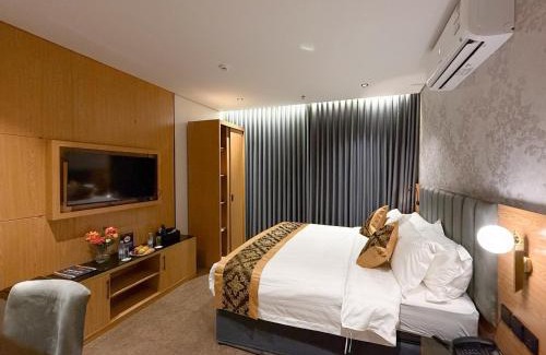 Tabuk Apartment | فندق ساس المصيف