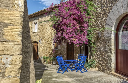 Orriols House | 100 m² House ∙ 2 bedrooms ∙ 5 guests