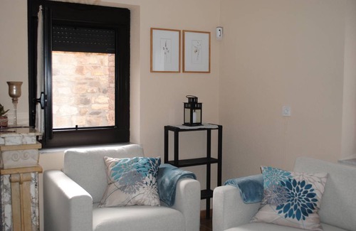 Los Barrios de Luna House | 100 m² House ∙ 3 bedrooms ∙ 5 guests