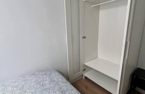 Arganzuela Resort | 100 m² Private room ∙ 1 bedroom ∙ 1 guest