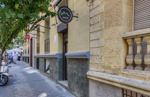 Chamberi Bed & Breakfast | 120 m² Bed and breakfast ∙ 6 bedrooms ∙ 16 guests