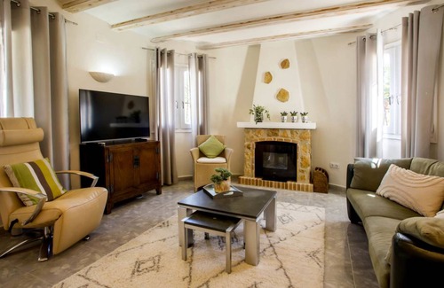 Orba House | 120 m² House ∙ 1 bedroom ∙ 6 guests