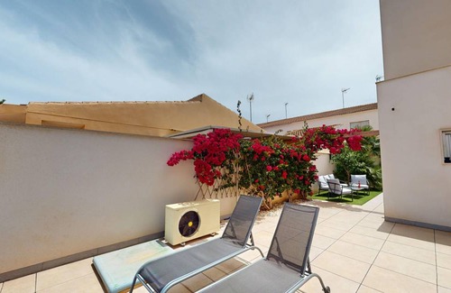 Santiago de la Ribera Villa | 121 m² Villa ∙ 3 bedrooms ∙ 6 guests