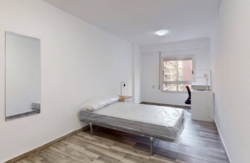 Catarroja Resort | 130 m² Private room ∙ 1 bedroom ∙ 1 guest