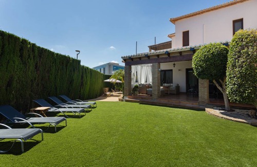 Gandia Villa | 145 m² Villa ∙ 4 bedrooms ∙ 10 guests