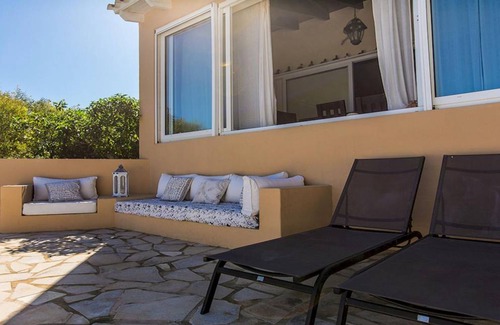 Cala Vadella Villa | 150 m² Villa ∙ 4 bedrooms ∙ 5 guests