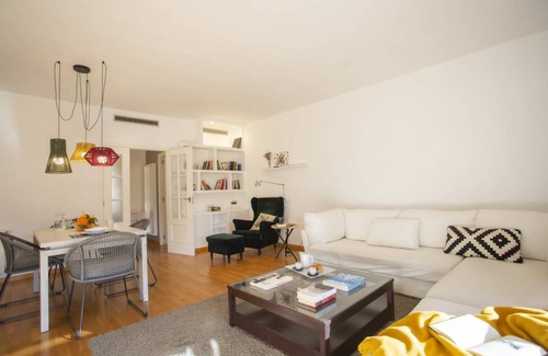 Campanar Apartment | 150 m² Apartment ∙ 3 bedrooms ∙ 6 guests