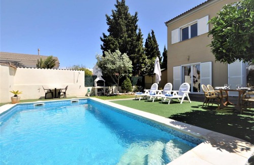 Badia Gran House | 150 m² House ∙ 3 bedrooms ∙ 6 guests