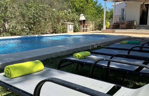 Les Deveses Villa | 170 m² Villa ∙ 6 bedrooms ∙ 12 guests