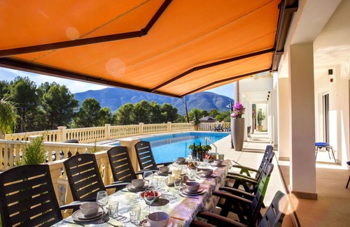 Alcalali Villa | 175 m² Villa ∙ 4 bedrooms ∙ 8 guests