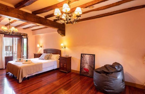 Berriatua Apartment | 180 m² Apartment ∙ 3 bedrooms ∙ 4 guests