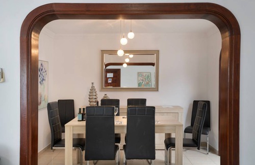 Los Pocillos House | 185 m² House ∙ 6 bedrooms ∙ 12 guests