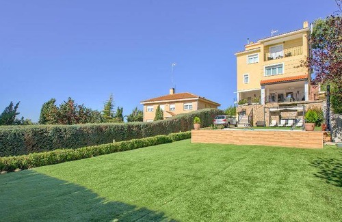 Aranjuez House | 190 m² House ∙ 5 bedrooms ∙ 11 guests
