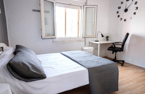 Alcala de Henares Resort | 190 m² Private room ∙ 1 bedroom ∙ 1 guest