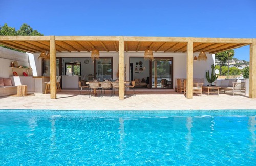 Moravit Villa | 190 m² Villa ∙ 4 bedrooms ∙ 8 guests