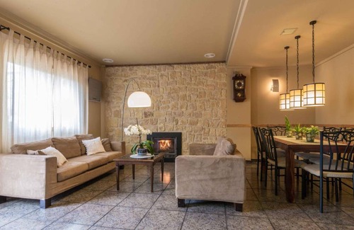 La Vall de Laguar House | 200 m² House ∙ 5 bedrooms ∙ 12 guests