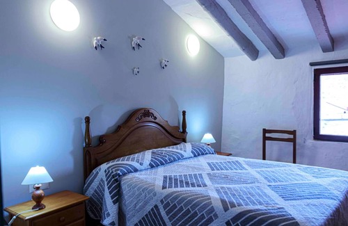 Albentosa House | 200 m² House ∙ 6 bedrooms ∙ 12 guests