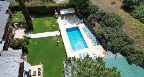 Galapagar Apartment | 200 m² Serviced apartment ∙ 4 bedrooms ∙ 8 guests