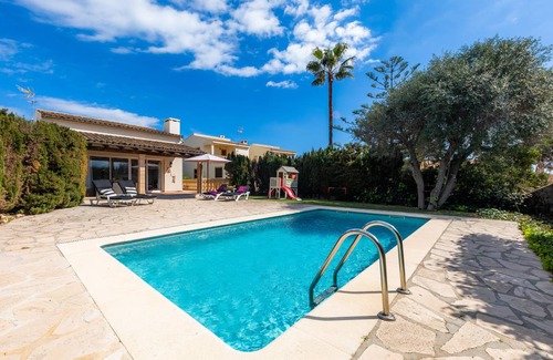 Sa Coma House | 220 m² House ∙ 5 bedrooms ∙ 8 guests
