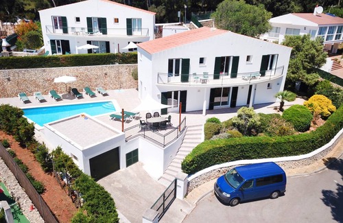 Serpentona Villa | 225 m² Villa ∙ 4 bedrooms ∙ 8 guests