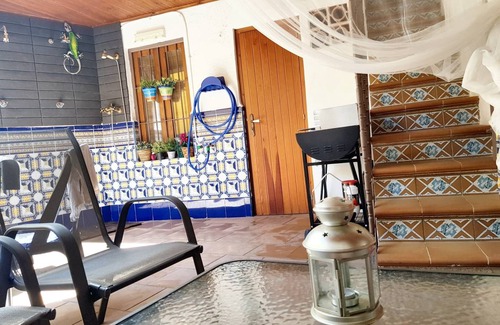 Arjona House | 235 m² House ∙ 3 bedrooms ∙ 8 guests
