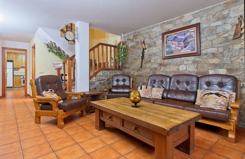 San Justo House | 250 m² House ∙ 5 bedrooms ∙ 12 guests