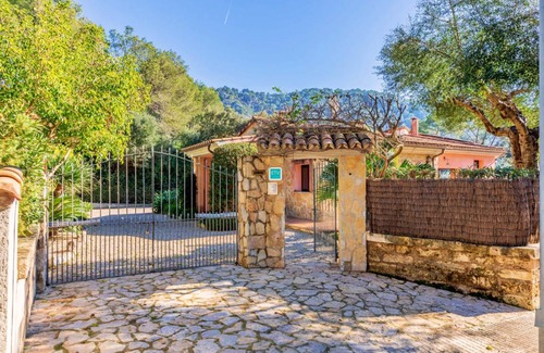 Crestatx Villa | 268 m² Villa ∙ 5 bedrooms ∙ 10 guests