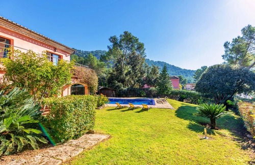Crestatx Villa | 268 m² Villa ∙ 5 bedrooms ∙ 10 guests